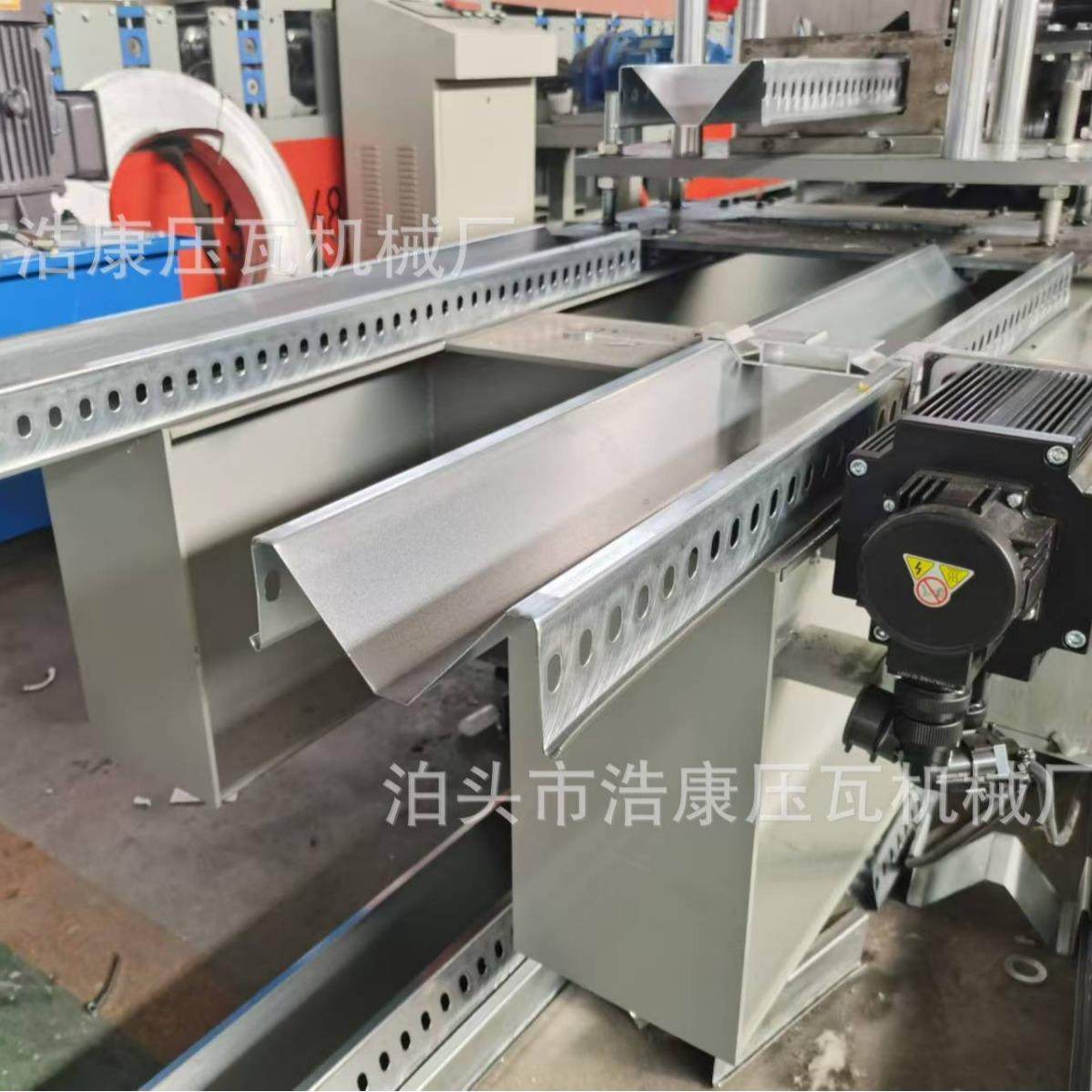 光伏锌铝镁M型成型机横向屋脊主小水槽设备防水槽压瓦机W水槽机器,淘宝优惠券,粉丝福利购,淘宝优惠卷