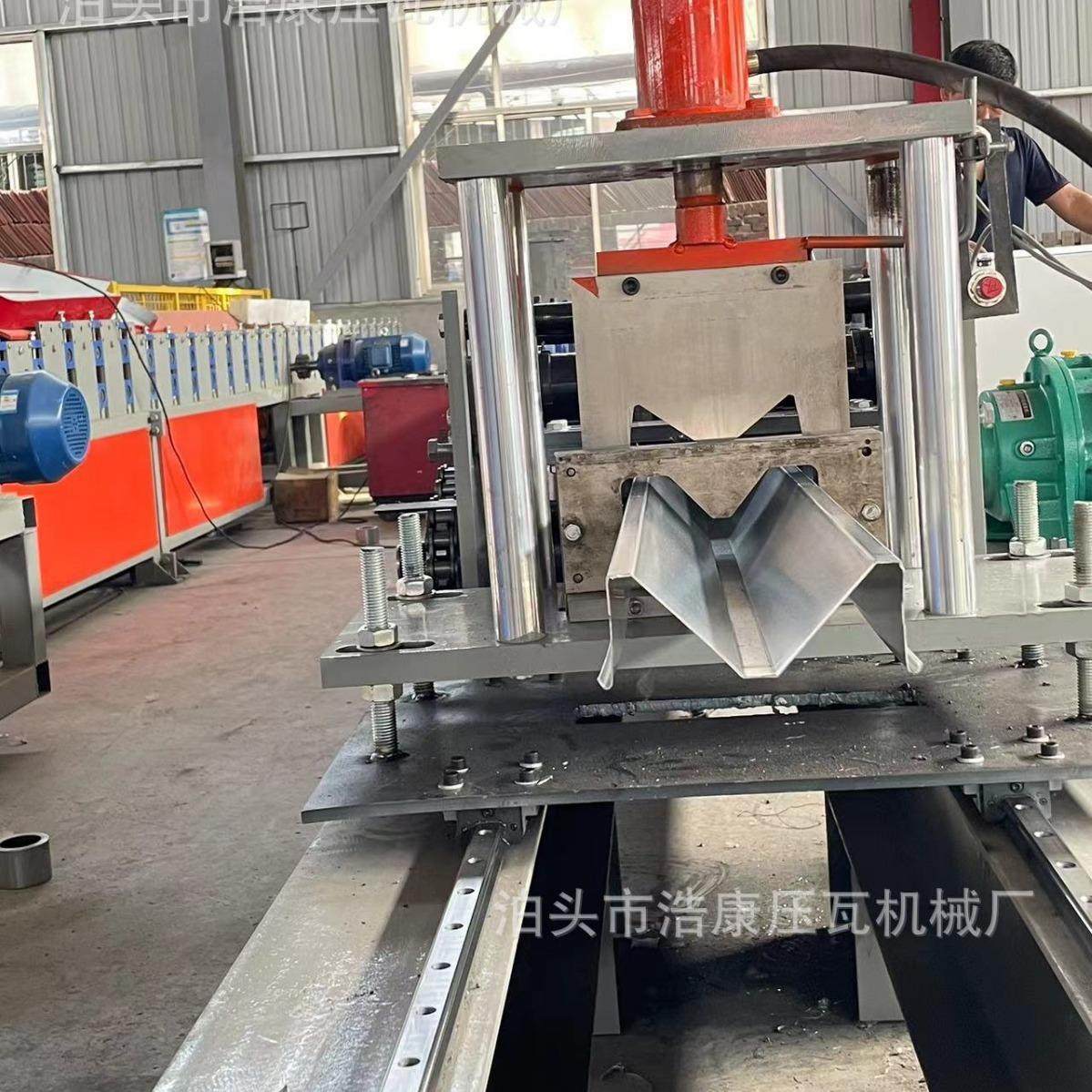 光伏锌铝镁M型成型机横向屋脊主小水槽设备防水槽压瓦机W水槽机器,淘宝优惠券,粉丝福利购,淘宝优惠卷