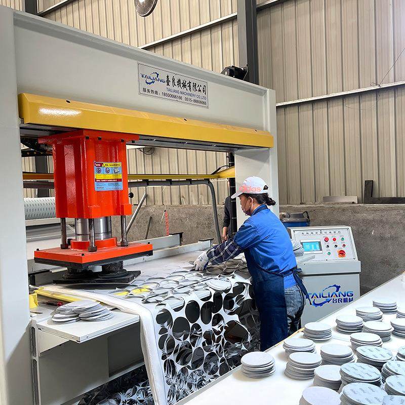 实体厂家台良智能机械全自动圆盘砂纸抛光片研磨机材料裁断机,淘宝优惠券,粉丝福利购,淘宝优惠卷