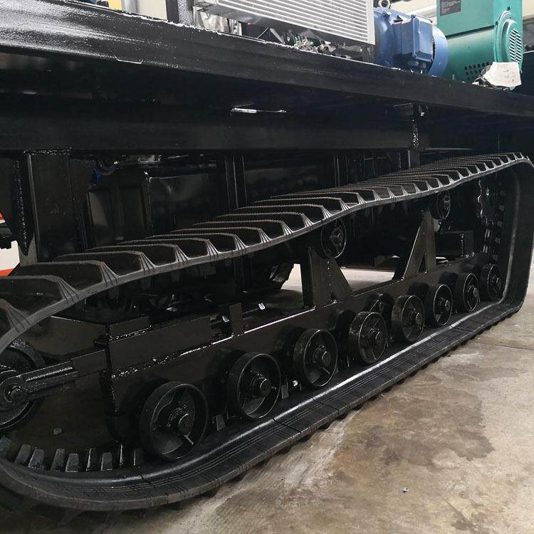 现货公路防撞墙履带滑膜成型机 多种模具路沿石一次成型滑模机,淘宝优惠券,粉丝福利购,淘宝优惠卷