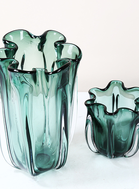 现代轻奢绿色琉璃花瓶摆件简约客厅餐桌样板房花器插花玻璃软装饰