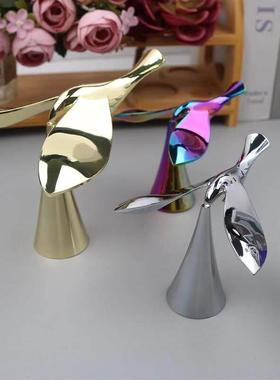 大号平衡鹰飞鸟开瓶器摆件重力不倒翁家用客厅餐柜桌面高级装饰