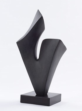 Rzone 现代简约黑色几何抽象字母雕塑摆件酒店高档艺术品软装饰品
