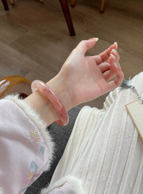 新疆桃花酿金丝玉手镯女款粉圆条天然余太翠少女和田玉扁条玉镯子