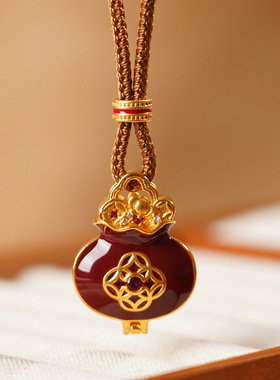 红色貔貅福袋毛衣链女轻奢新款