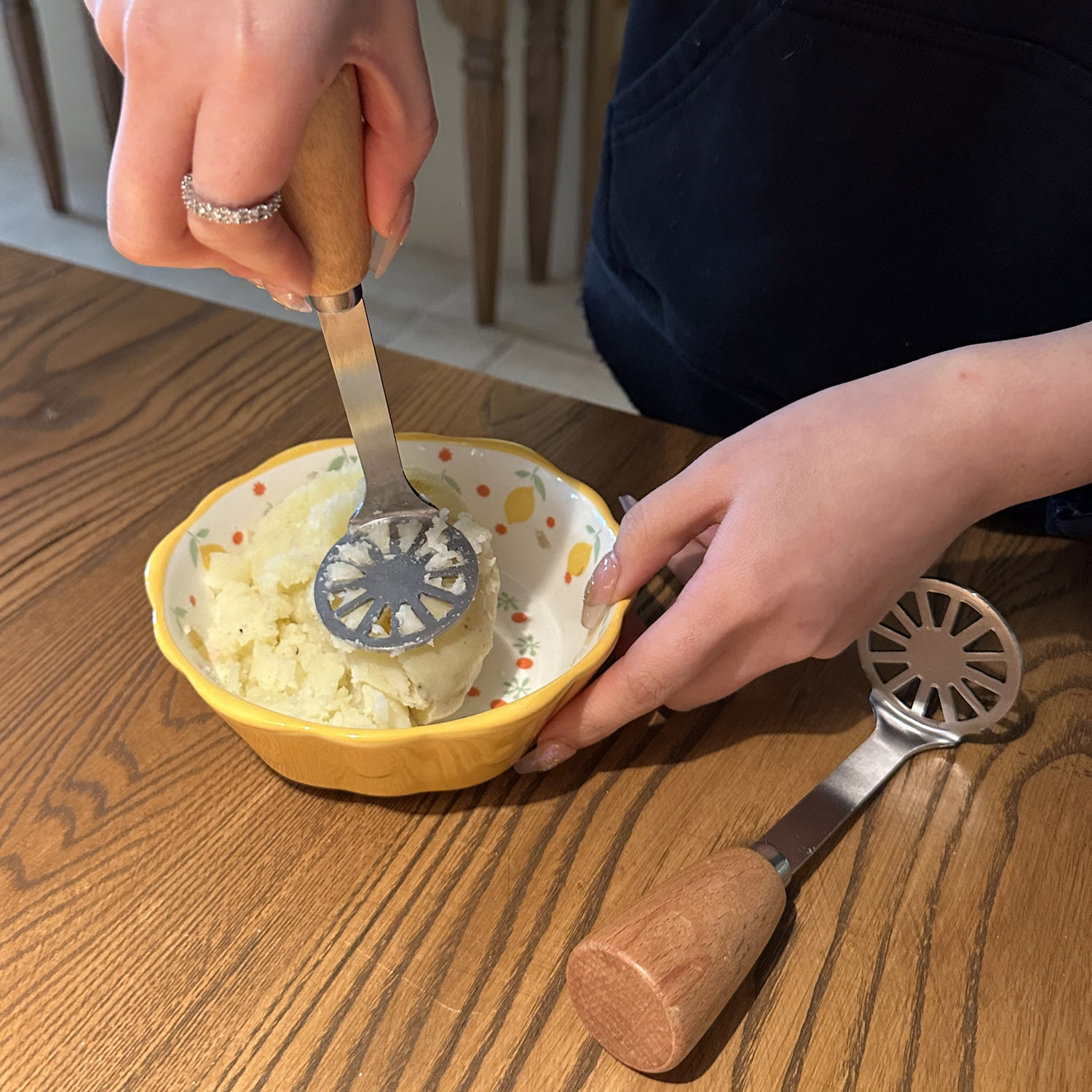日式土豆泥压泥器不锈钢压鸡蛋碾压捣碎器神器家用婴儿宝宝辅食,淘宝优惠券,粉丝福利购,淘宝优惠卷