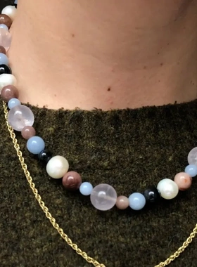 春夏莫兰迪色系天然石撞色珍珠项链度假风时尚清新甜美串珠锁骨女