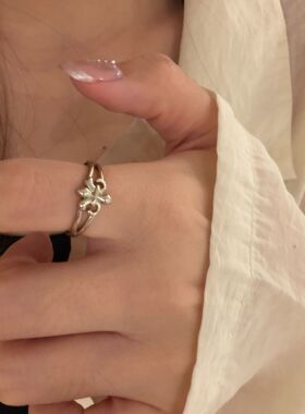 慵懒风银色中古鸢尾花开口戒指