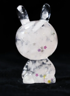 tik tok货源天然水晶碎石树脂 小兔子树脂工艺品配件装饰品