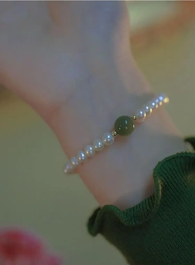 仿石手链女ins小众设计2022年新款珍珠闺蜜百搭珠手饰百