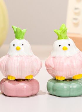 创意陶瓷蒜鸟办公室工位治愈系桌面装饰卡通可爱萌趣茶宠家居摆件