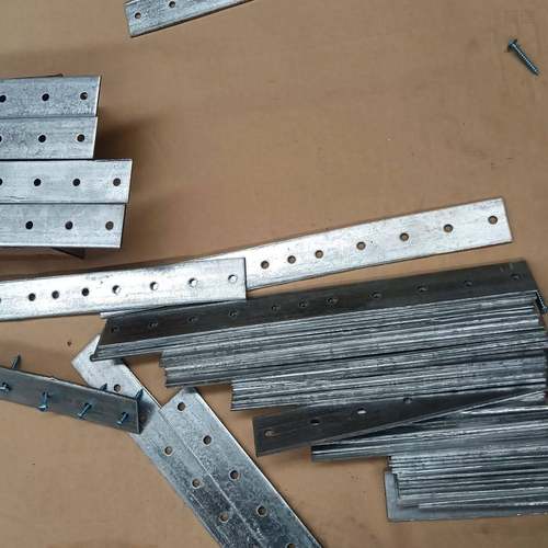 镀锌冲孔扁铁直铁条家居木板连接自攻丝紧固安装压板长条加厚 - 图2