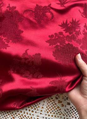 平裁旗袍汉服中式服装真丝提花压皱面料28姆140门幅 梅兰竹菊酒红