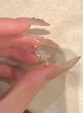 爆闪金色几何锆石戒指女