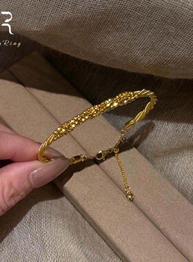 复古金色蹦迪珠麻花手链女