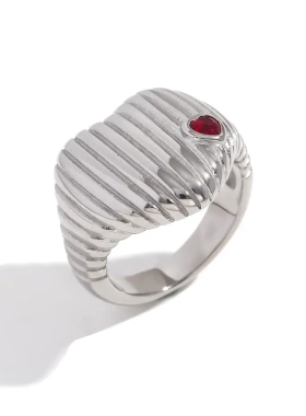 欧美时尚小众气质复古爆款手饰不锈钢镀18k金爱心竖纹点钻戒指女