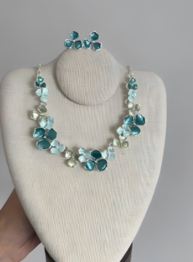 蓝色花朵珐琅彩项链高级感轻奢小众独特气质新中式重工中古锁骨链