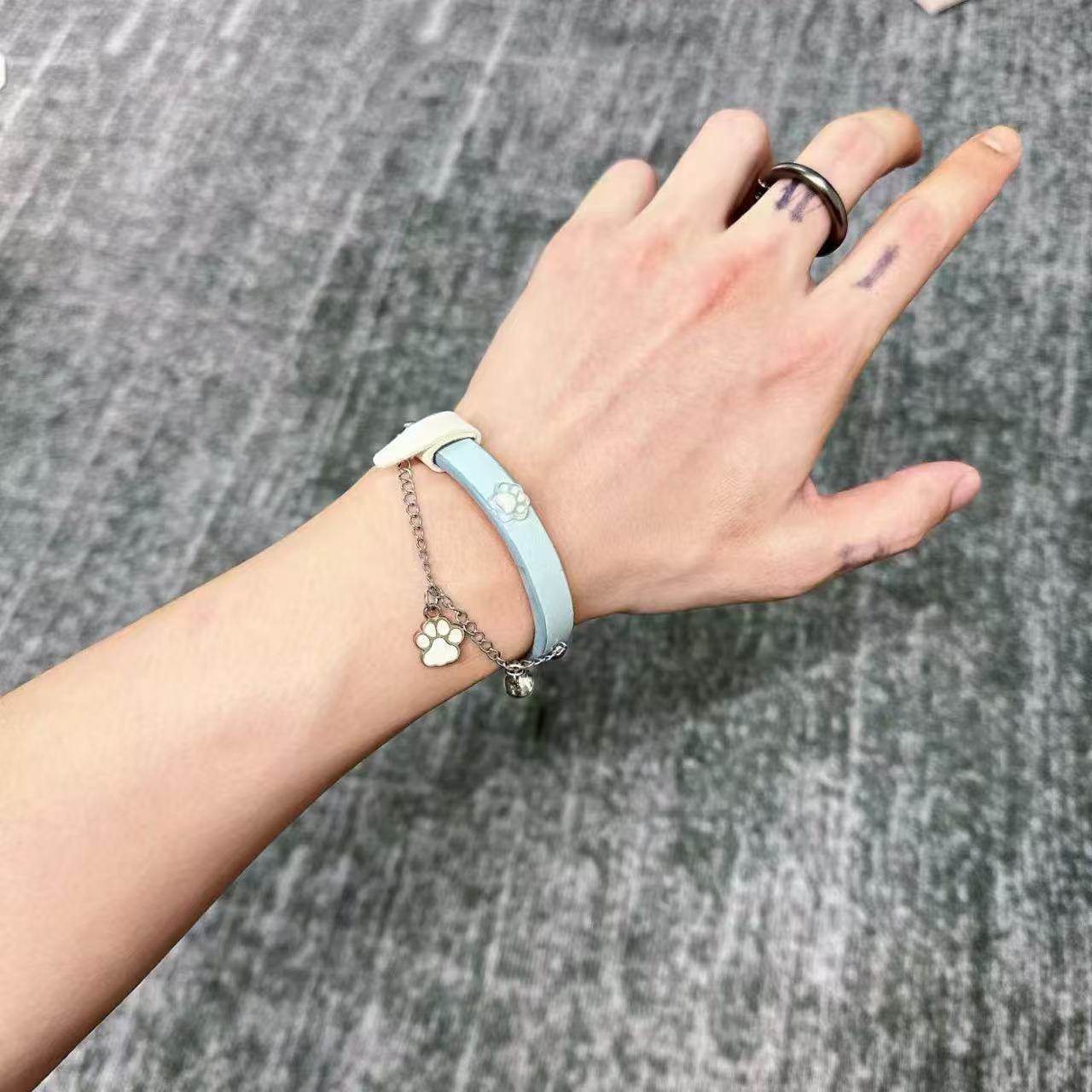 小猫爪手环链条流苏小锁皮质手链高级感轻奢甜酷辣妹锁骨链项圈女,淘宝优惠券,粉丝福利购,淘宝优惠卷