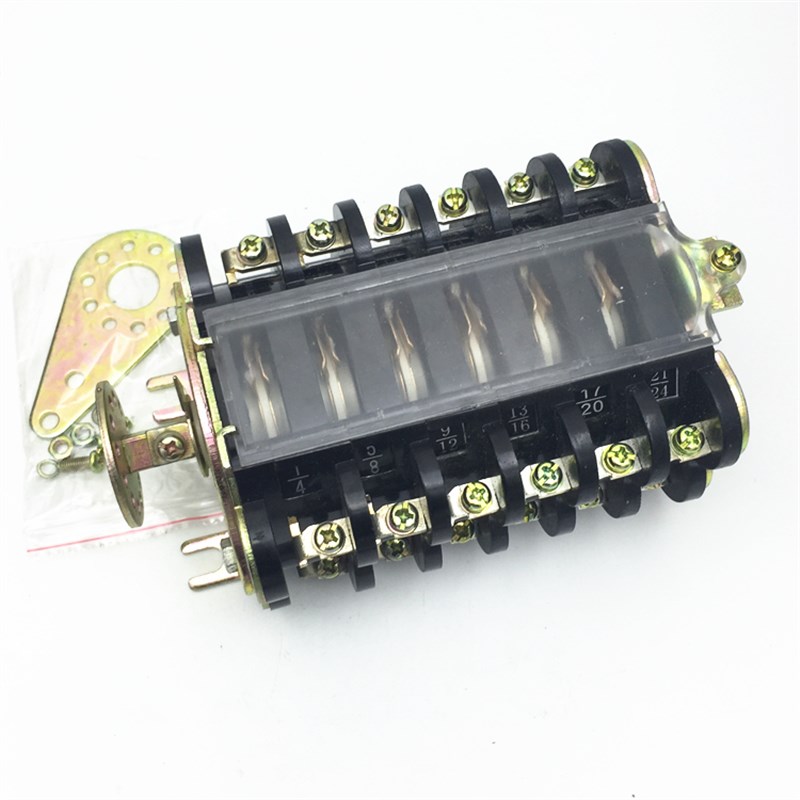 F4-4I/W F4-4II/W F4-4III/W辅助开关 2开2闭 操作机构辅助触头 - 图2