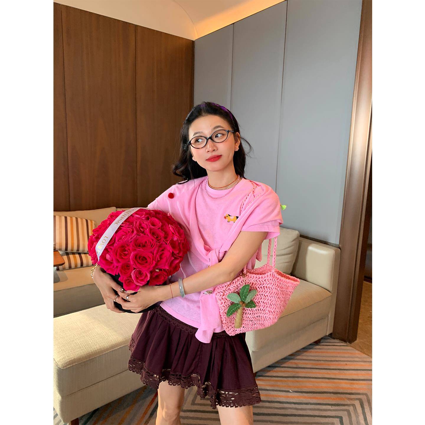 落落狷介 短袖女t恤2025新款白色披肩搭配上衣小个子设计感小众 - 图2