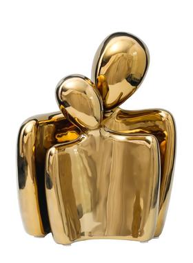 轻奢风家居装饰摆件情侣拥抱人物装饰品陶瓷材质结婚送礼寓意美好