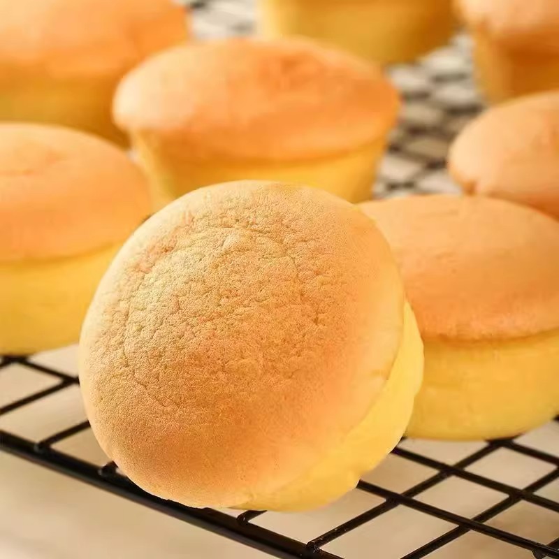 老北京海绵蛋糕老式传统鸡蛋糕点槽子糕批发怀旧营养早餐休闲零食 - 图1