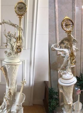 客厅装饰摆件电视柜旁边落地奢华高档欧式沙发两边摆设大型家居美