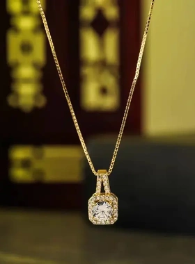 项链微镶满钻个性轻奢高级感性感时尚短款锁骨链吊坠吸睛