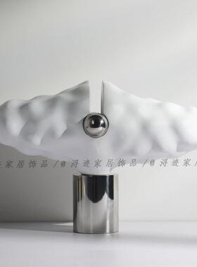 现代简约木质保龄球纸巾架皮革不锈钢黑白色祥云醒酒器摆件样板间