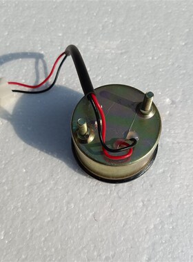 柴油汽油车电瓶电压表圆形表头直流24v12v车用数显电压升降指示表