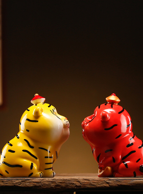 陶瓷萌虎招财小老虎汽车摆件十二生肖家居工艺礼品摆饰办公茶室装