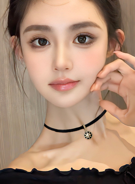 黑色颈带项链甜酷辣妹锁骨链女款复古高级感小众颈链脖子配饰项圈
