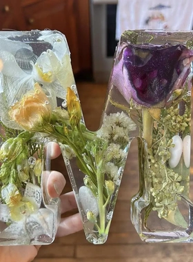 floral resin night light 花卉字母树脂夜灯家居装饰创意礼物新