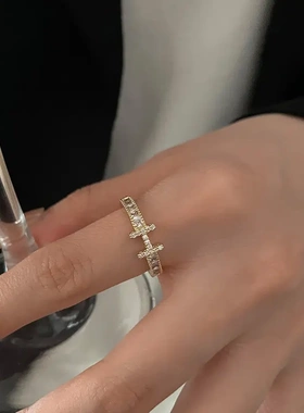 锆石字母圆圈开口戒指ins简约冷淡风食指戒时尚百搭气质手饰