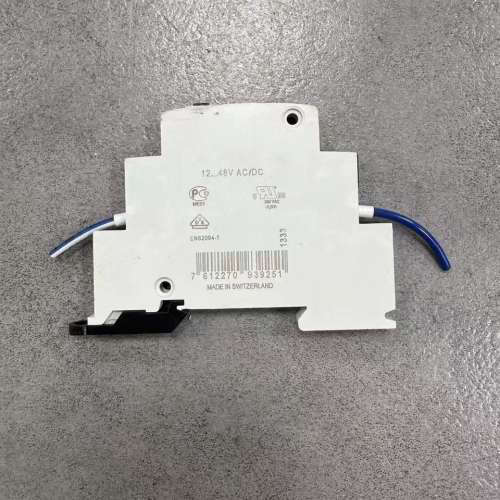 E219-D导轨开关2个，12-48V AC/DC，议价 - 图1