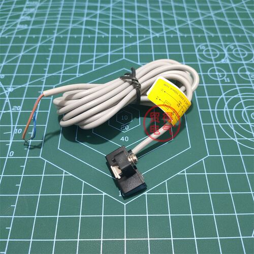 CS1-J沪工CHIIB磁性开关AL-11R F G S感应传感器接近开关OMKQN - 图1