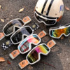 Taiwanese motorcycle goggles are windproof and sand-proof and can be worn with glasses