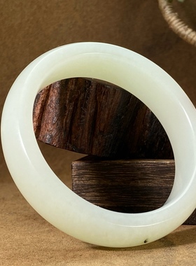 和田玉籽料手镯宽版平安镯收藏