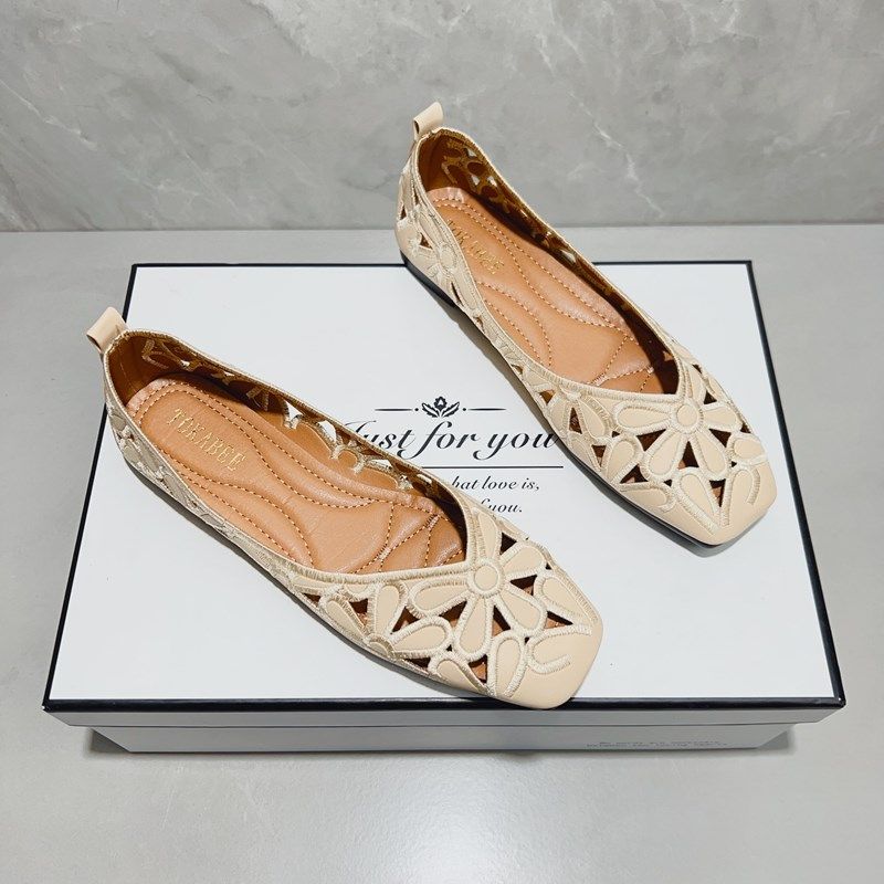 2025新款镂空方头浅口单鞋女夏韩版百搭透气豆豆鞋大码工作平底鞋,淘宝优惠券,粉丝福利购,淘宝优惠卷