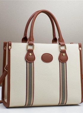 样板房衣帽间家具展厅衣柜包包饰品摆件软装女士手提包软装陈列包