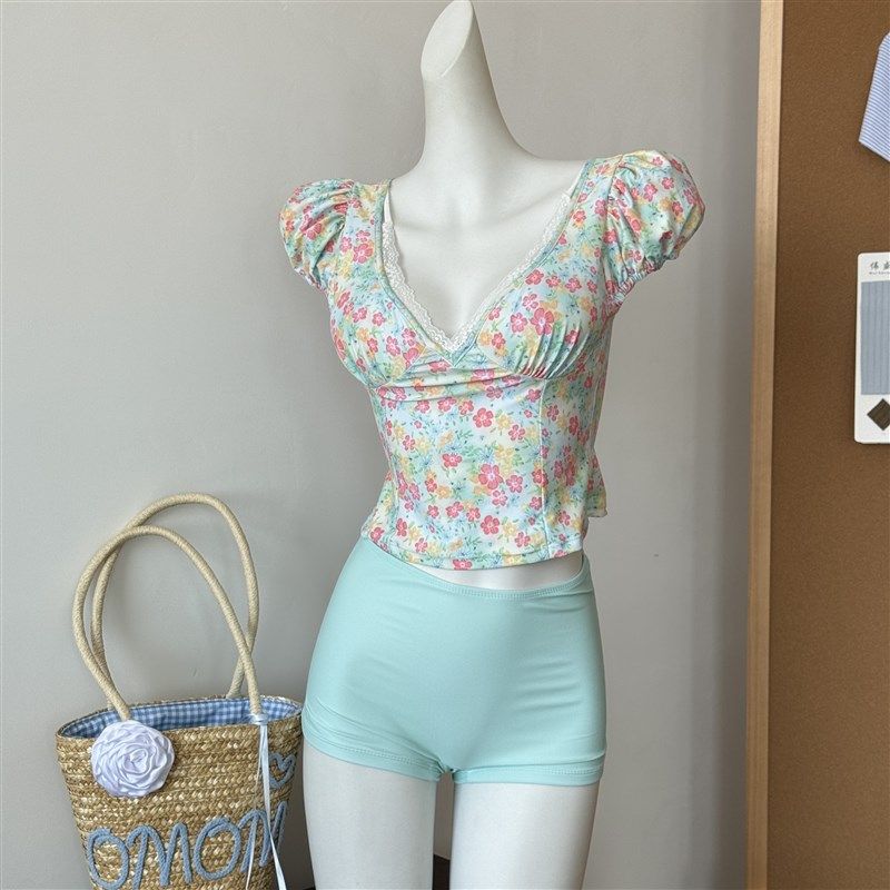 【海岛少女】新款清新碎花分体泳衣三件套A版裙显瘦海边泳装5129,淘宝优惠券,粉丝福利购,淘宝优惠卷