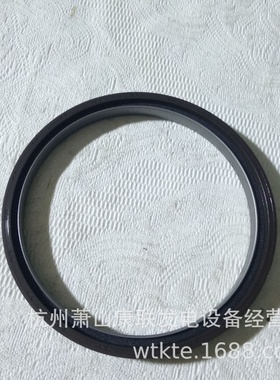 机油封65.01510-0158斗山