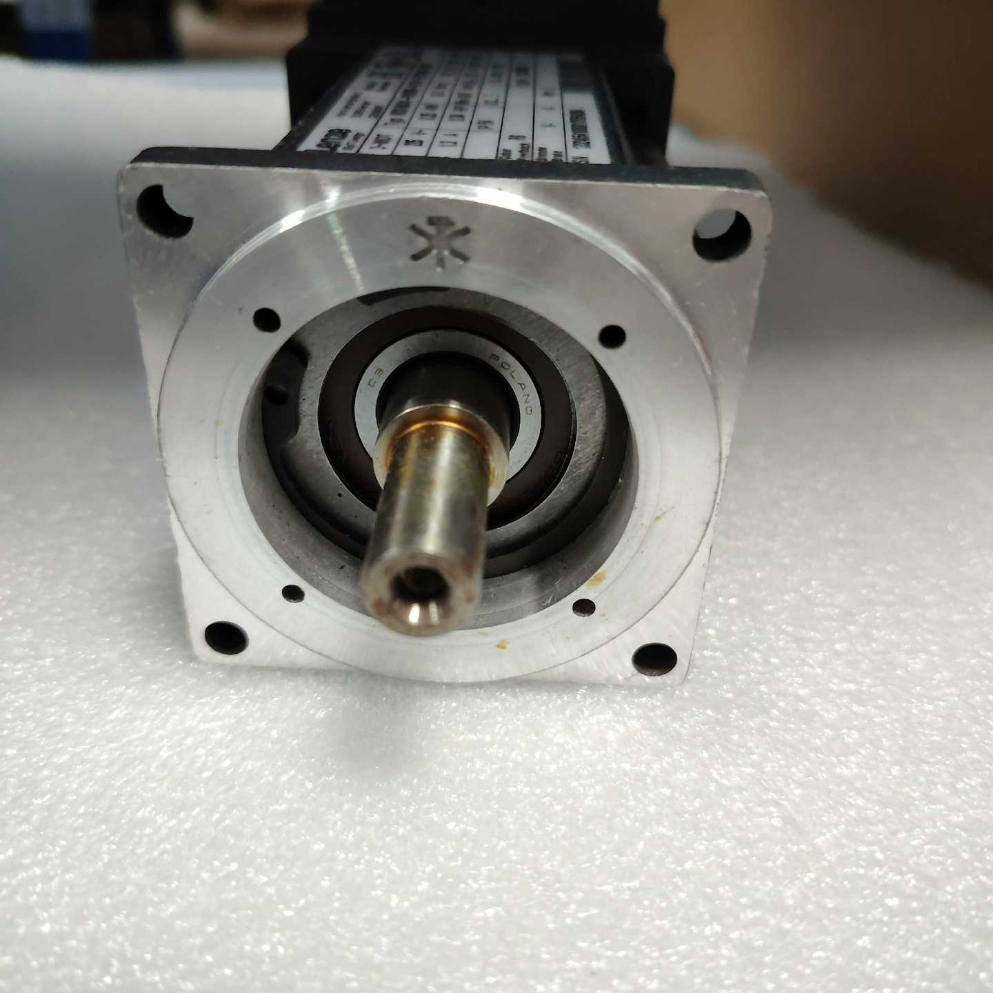 LENZE电机MCS 06C41-RS0B0-A11N-ST~询价 - 图0