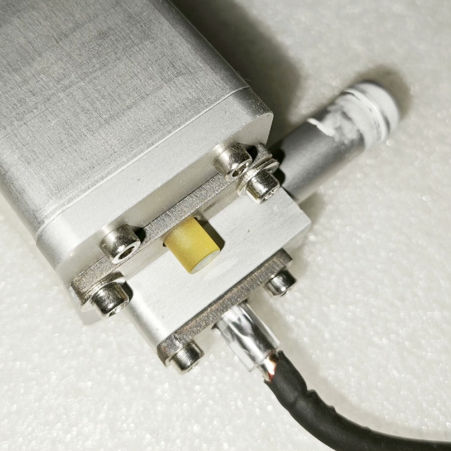 激光腔体晶体棒6*106mm拆机二手实物拍摄售出不退-议价,淘宝优惠券,粉丝福利购,淘宝优惠卷