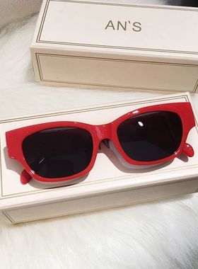 字母个性红色墨镜男女情侣款潮人街拍网红黄框嘻哈太阳镜防紫外线
