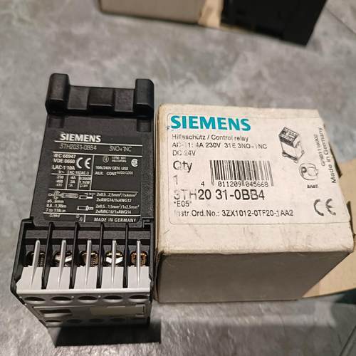 全新西门子接触器3TF2001-0AP0Ac230v，3--议价商品 - 图1