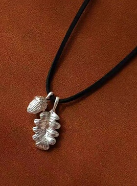 四季松语松果双吊坠长项链毛衣链简约时尚气质百搭男女款通用设计