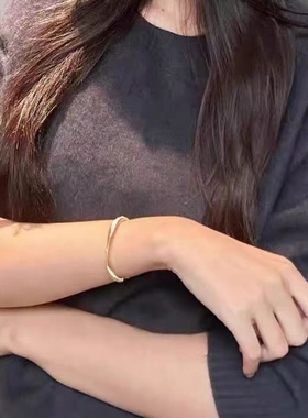 光影波浪手镯意式弦线小众设计气质叠戴女高级感轻奢百搭秋冬手链