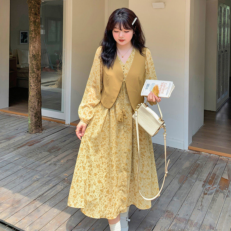 胖mm秋天女新款套装裙大码氛围感马甲+雪纺碎花两件套,淘宝优惠券,粉丝福利购,淘宝优惠卷