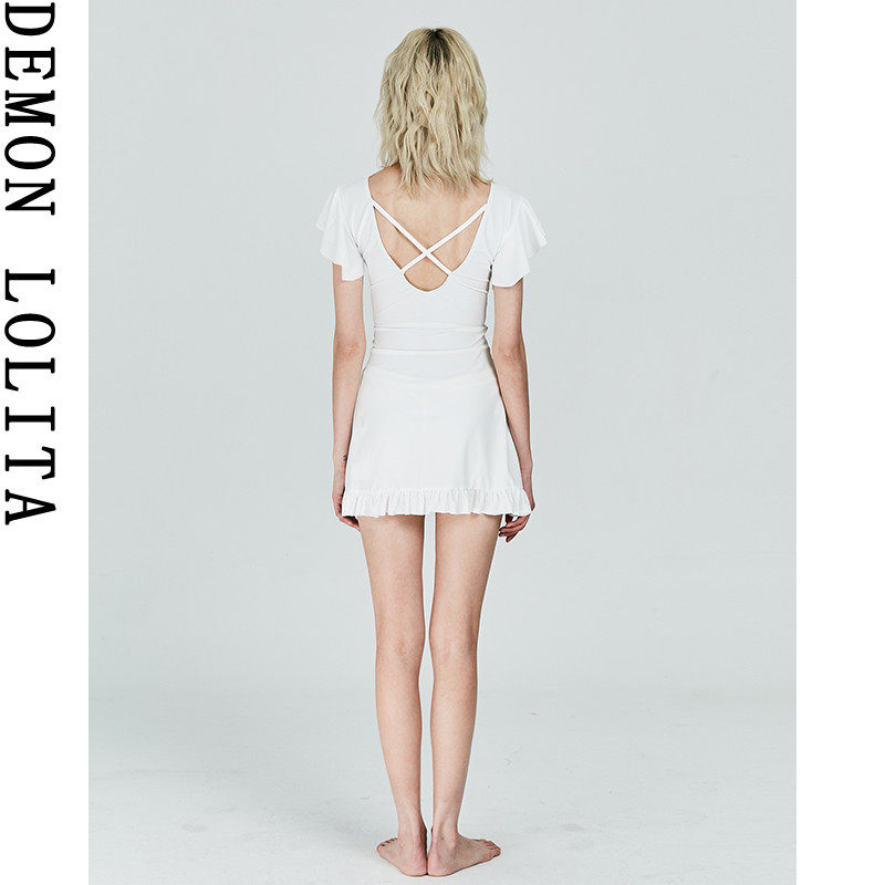 温泉泳衣女2025新款遮肉白色连体裙式遮肚显瘦韩国ins保守泳装,淘宝优惠券,粉丝福利购,淘宝优惠卷